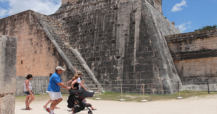 Private Chichen Itza & Cenote Ik Kil 